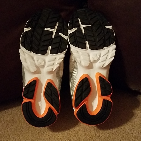 Under Armour Athletic Shoes Clemson Colors New - Picture 6 of 6